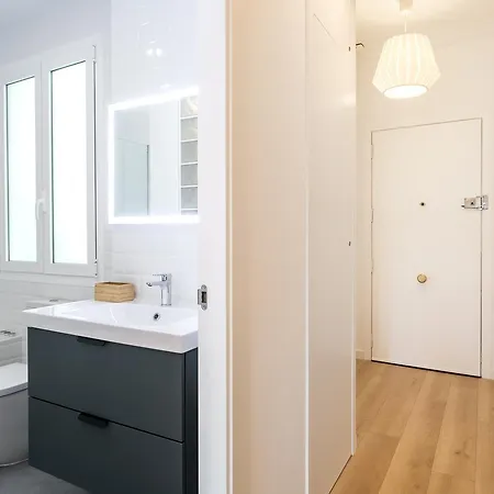 Apartup Palace House